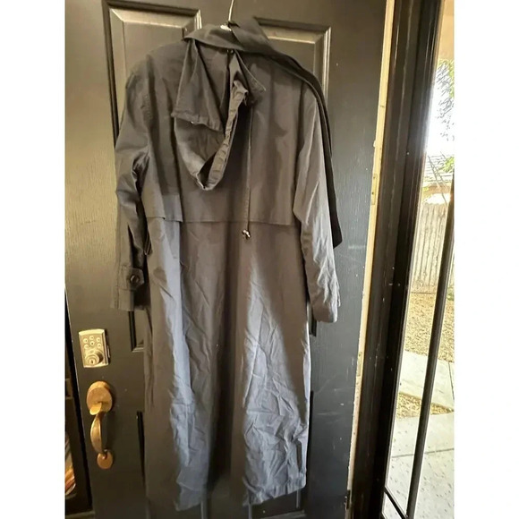 London Fog Black Button Front Hooded Long Regular Fit Trench Coat Size 14 - Picture 8 of 10